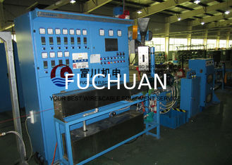 Foto-voltaisches 50 Kabel Extrusionsmaschine Nicht - Halogen Flammwidrig Draht Durchmesser 0.6-4mm