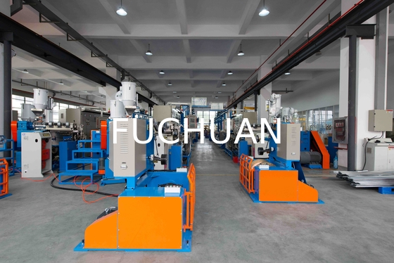 Kunststoff-PVC-Draht-Extrusionsmaschine 1000 m/Min mit Schraubendurchmesser von Φ80 mm